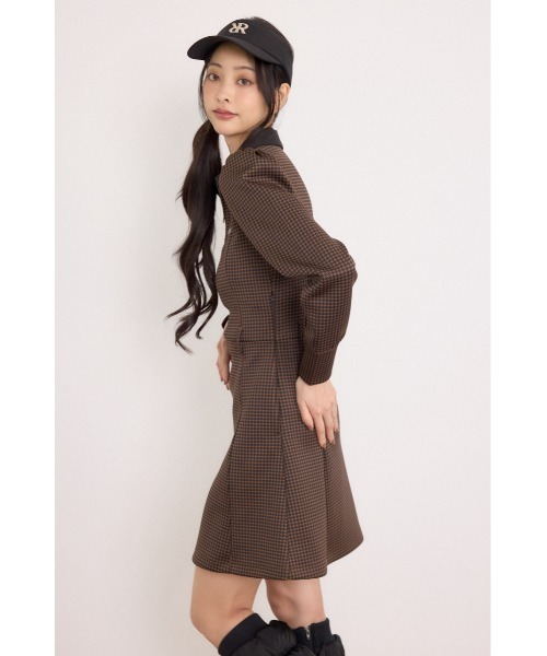 RIENDA GOLF(リエンダゴルフ)の「【RIENDA GOLF】配色ハーフジッププリンセスワンピース 秋服 冬服(ワンピース・レディース・ブルー系その他/ブラウン系その他/ブラック・SMALL/MEDIUM)」の16枚目の写真
