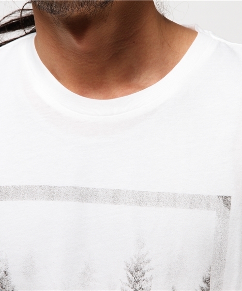 Levi's(リーバイス)の「MFO グラフィックTシャツ(Tシャツ/カットソー・メンズ・オフホワイト・MEDIUM/LARGE/SMALL)」の4枚目の写真