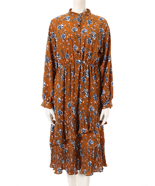 fifth(フィフス)の「フラワーティアードフリルワンピース(ワンピース・レディース・キャメル/ブラック/ブルー・MEDIUM)」の3枚目の写真