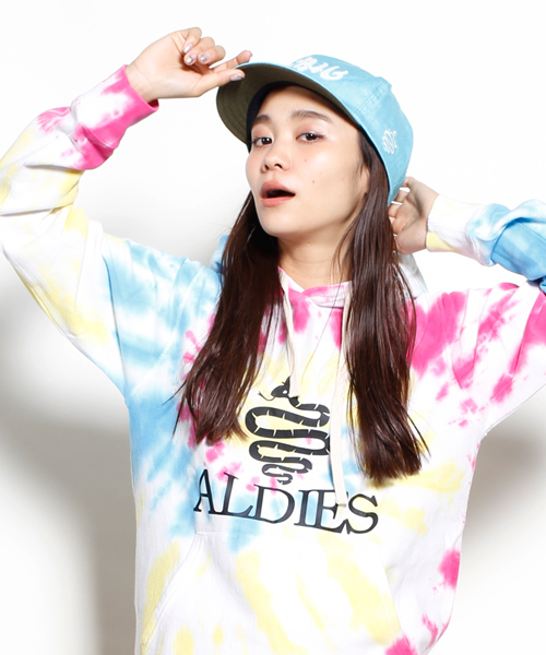 ALDIES（アールディーズ）の「Rocal Cap ローカルキャップ（キャップ・メンズ・ネイビー/パープル/ブラック/ライトブルー・FREE）」の11枚目の写真