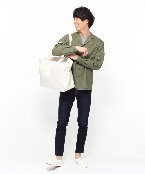 LAKOLE(ラコレ)の「【撥水】コットンキャンバストートバッグ(L) / LAKOLE(トートバッグ・レディース・ブラック/カーキ/ホワイト・FREE)」の4枚目の写真