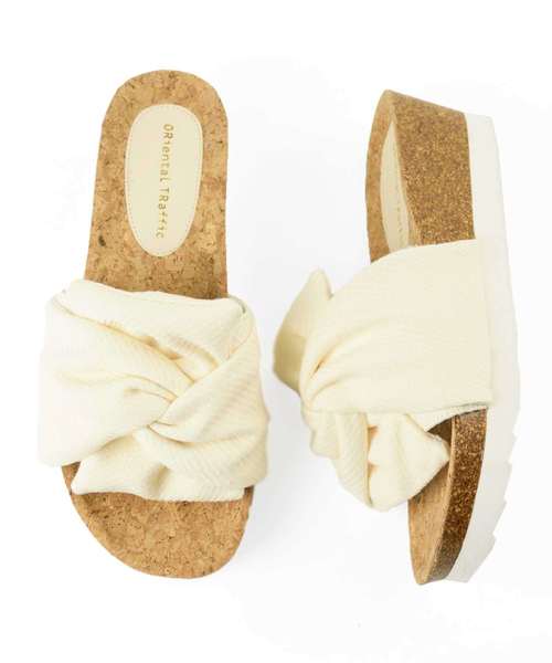 ORiental TRaffic（オリエンタルトラフィック）の「春夏★厚底リボンサンダル★8223（サンダル・レディース・レッド/ブラック/ホワイト・LL/L/S/M）」の7枚目の写真