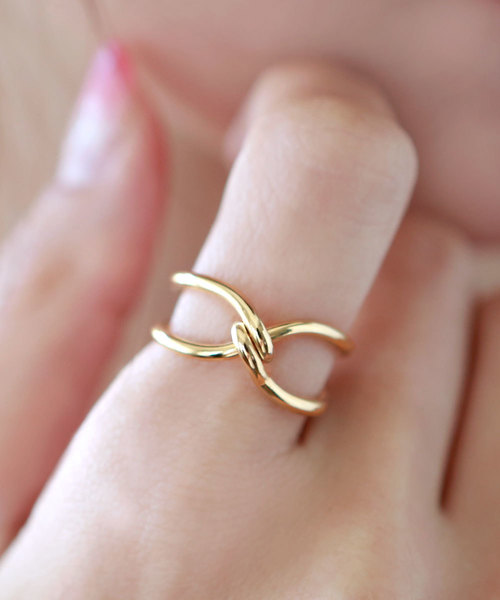 colleca la（コレカラ）の「ノットリング（リング・レディース・シルバー/ゴールド・ﾌﾘ-）」の5枚目の写真