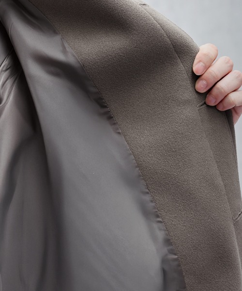 ASTRONOMY(アストロノミー)の「ビッグシルエットウールタッチ比翼ステンカラーコート(ステンカラーコート・メンズ・グレー/カーキ/キャメル/チャコール/ブラック/ブルー系その他/ワイン/ブラウン/ネイビー/ベージュ系その他/モカ/グレー系その他/アイボリー/ベージュ系/ブラック系/ダークブラウン・LL/S/M/L)」の18枚目の写真