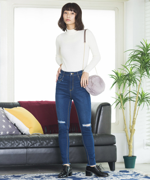 WEGO（ウィゴー）の「WEGO/スーパーフィットハイライズスラッシュスキニーパンツ（デニムパンツ・レディース・ブラック/ブルー系その他2/ブルー系その他/インディゴブルー・MEDIUM/SMALL/LARGE）」の7枚目の写真