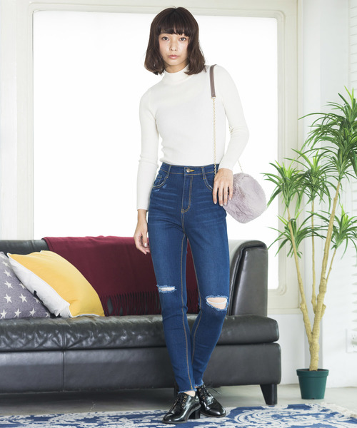 WEGO（ウィゴー）の「WEGO/スーパーフィットハイライズスラッシュスキニーパンツ（デニムパンツ・レディース・ブラック/ブルー系その他2/ブルー系その他/インディゴブルー・MEDIUM/SMALL/LARGE）」の6枚目の写真