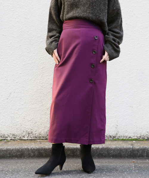 LOWRYS FARM（ローリーズファーム）の「サイドボタンタイトスカート　814749（スカート・レディース・ブラック/パープル/ブラウン/アイボリー/グレー・MEDIUM/LARGE）」の5枚目の写真