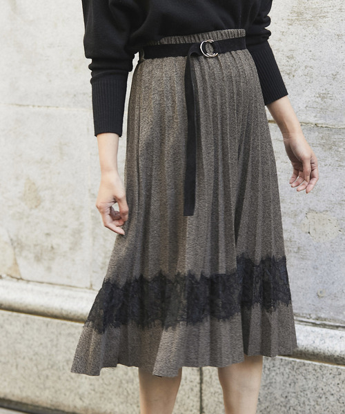 Cookie Chocolate(クッキーチョコレート)の「ベルト付きレース×プリーツスカート(スカート・レディース・ブラック/ブラウン系その他・FREE)」の2枚目の写真