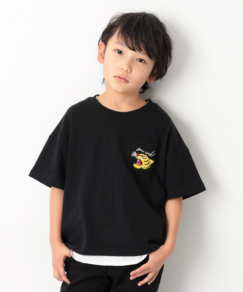 devirock（デビロック）の「ロゴ刺繍BIGシルエットTシャツ（Tシャツ/カットソー・キッズ・パープル/ブラック/オフホワイト/グリーン系その他/キャメル/イエロー系その他/ホワイト/ネイビー/ベージュ/モカ・100cm/110cm/120cm/130cm/140cm/150cm/160cm）」の4枚目の写真