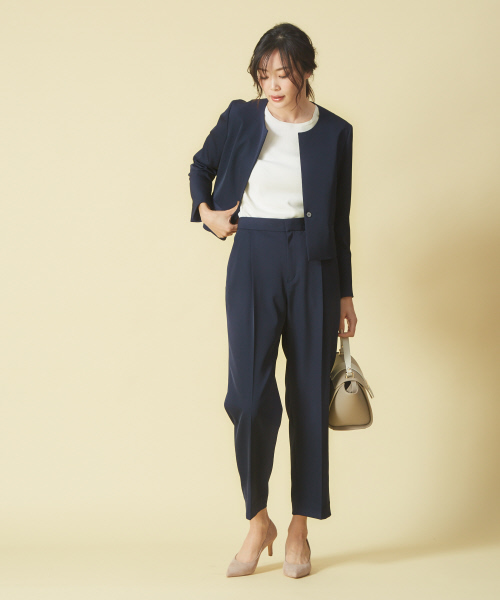 qualite(カリテ)の「《セットアップ》》《CLASSY掲載》ラチネショートジャケット(テーラードジャケット・レディース・ベージュ/ネイビー・38/36/40/34)」の14枚目の写真