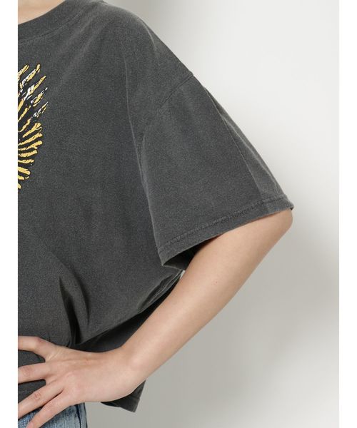 Ungrid（アングリッド）の「イーグルプリントショートTee（Tシャツ/カットソー・レディース・チャコールグレー/オフホワイト・FREE）」の16枚目の写真