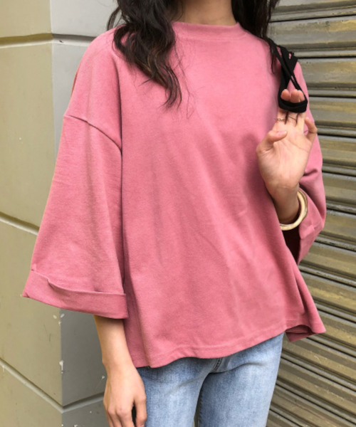 chuclla(チュクラ)の「【chuclla】サイドスリット カットソー chw714(Tシャツ/カットソー・レディース・ホワイト/ピンク/ダークグレー/キャメル・FREE)」の1枚目の写真