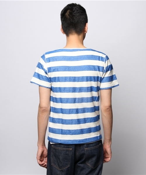 JOURNAL STANDARD（ジャーナルスタンダード）の「C/L ヘリンボーンボーダーTシャツ（Tシャツ/カットソー・メンズ・グリーン/ネイビー/ブルー系その他/スカイブルー/ラスタ・MEDIUM/LARGE）」の6枚目の写真