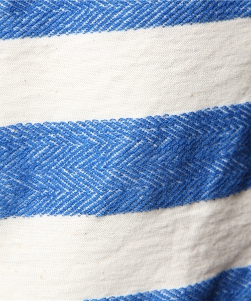 JOURNAL STANDARD（ジャーナルスタンダード）の「C/L ヘリンボーンボーダーTシャツ（Tシャツ/カットソー・メンズ・グリーン/ネイビー/ブルー系その他/スカイブルー/ラスタ・MEDIUM/LARGE）」の9枚目の写真