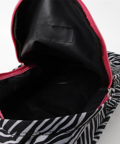 EVEREST(エベレスト)の「EVEREST Basic Pattern Back Pack(バックパック/リュック・レディース・その他/パープル/ネイビー/グレー/ピンク/ブルー/グリーン/その他1/その他2/ホワイト×ブラック/ブラック系その他/ダークブルー/ブルー系その他/パープル系その他/レッド系その他/ブルー系その他2/ブルー系その他3/パープル系その他2/レッド系その他2・FREE)」の20枚目の写真