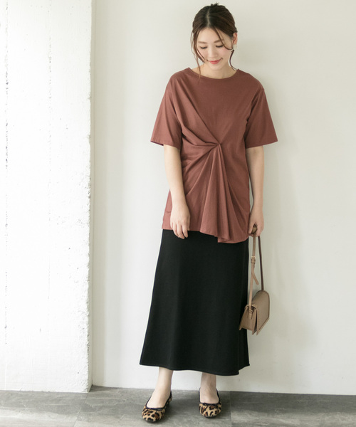 URBAN RESEARCH ROSSO WOMEN(アーバンリサーチ ロッソ)の「フロントタックアシメプルオーバー∴(Tシャツ/カットソー・レディース・チャコールグレー/ブラウン/グレー系その他・FREE)」の6枚目の写真