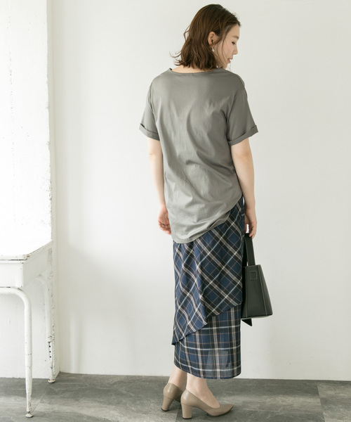 URBAN RESEARCH ROSSO WOMEN(アーバンリサーチ ロッソ)の「フロントタックアシメプルオーバー∴(Tシャツ/カットソー・レディース・チャコールグレー/ブラウン/グレー系その他・FREE)」の13枚目の写真
