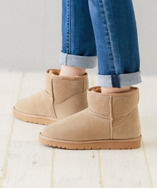 mooimooi（モーイモーイ）の「ショート ムートンブーツ（ブーツ・レディース・キャメル/スモークピンク/オレンジ/ネイビー/ピンク/ベージュ/ブラック/ダークブラウン/チャコールグレー・S/M/L/LL/3L/4L）」の5枚目の写真