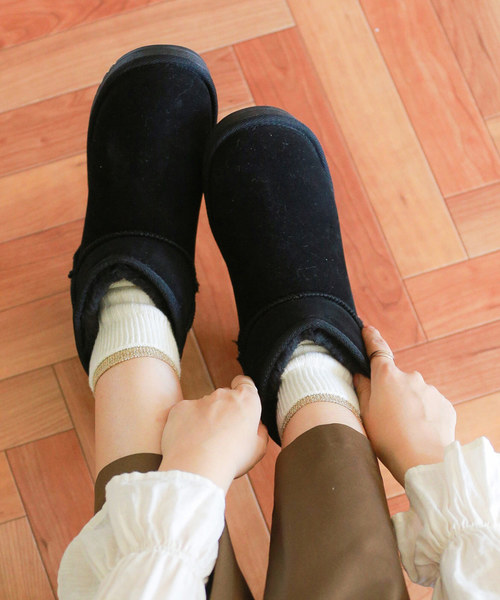 mooimooi（モーイモーイ）の「ショート ムートンブーツ（ブーツ・レディース・キャメル/スモークピンク/オレンジ/ネイビー/ピンク/ベージュ/ブラック/ダークブラウン/チャコールグレー・S/M/L/LL/3L/4L）」の21枚目の写真