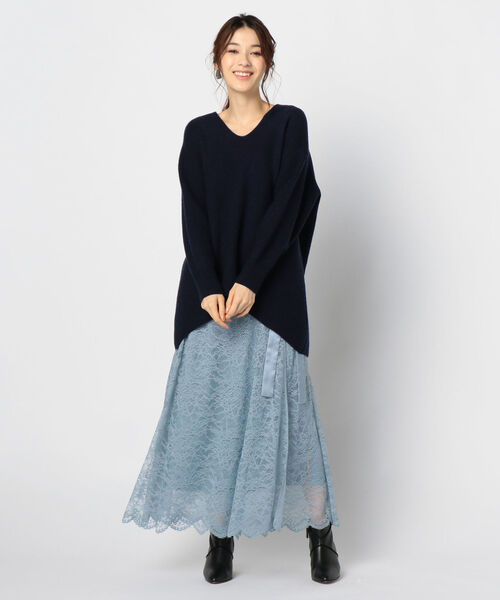 NOLLEY’S Sophi(ノーリーズソフィ)の「7G両畦Vネックプルオーバーニット(ニット/セーター・レディース・ライトブルー/ベージュ/ネイビー/オフホワイト・38)」の7枚目の写真