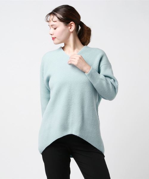 NOLLEY’S Sophi(ノーリーズソフィ)の「7G両畦Vネックプルオーバーニット(ニット/セーター・レディース・ライトブルー/ベージュ/ネイビー/オフホワイト・38)」の21枚目の写真