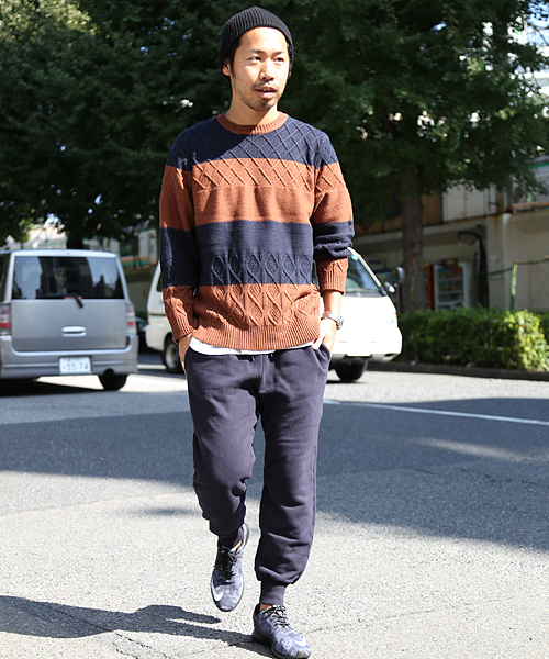 And A（アンドエー）の「ランダムケーブルボーダークルーネックニット（ニット/セーター・メンズ・ブラック/ブラウン・40/42/44）」の10枚目の写真