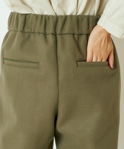 PUAL CE CIN(ピュアルセシン)の「タックテーパードパンツ(その他パンツ・レディース・チャコールグレー/ベージュ/ネイビー/カーキ・FREE)」の17枚目の写真