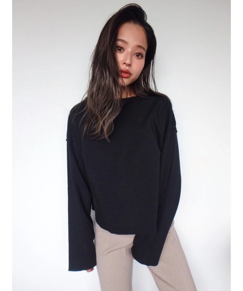 TRUNC（トランクエイティーエイト）の「Outseam Cutting Tops（Tシャツ/カットソー・レディース・ブラック・FREE）」の4枚目の写真