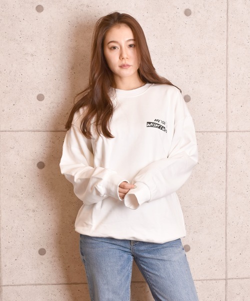 VIBGYOR Women(ヴィブジョー ウィメン)の「VIBGYOR Select/ビッグシルエットバックプリントスウェット(RE)(スウェット・レディース・ホワイト/ブラック・FREE)」の1枚目の写真