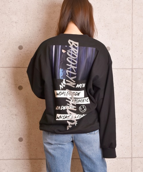 VIBGYOR Women(ヴィブジョー ウィメン)の「VIBGYOR Select/ビッグシルエットバックプリントスウェット(RE)(スウェット・レディース・ホワイト/ブラック・FREE)」の4枚目の写真