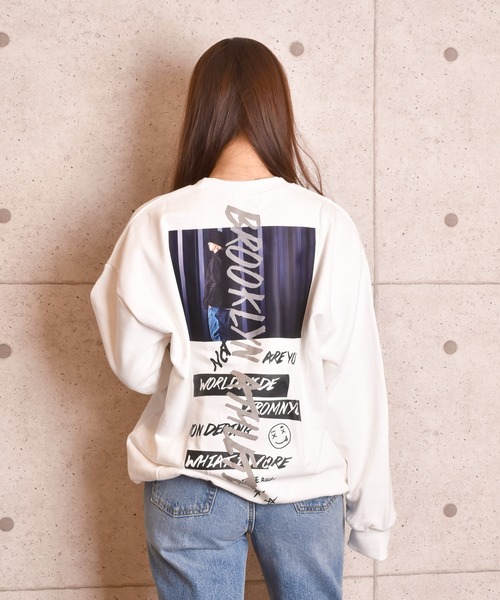 VIBGYOR Women(ヴィブジョー ウィメン)の「VIBGYOR Select/ビッグシルエットバックプリントスウェット(RE)(スウェット・レディース・ホワイト/ブラック・FREE)」の11枚目の写真