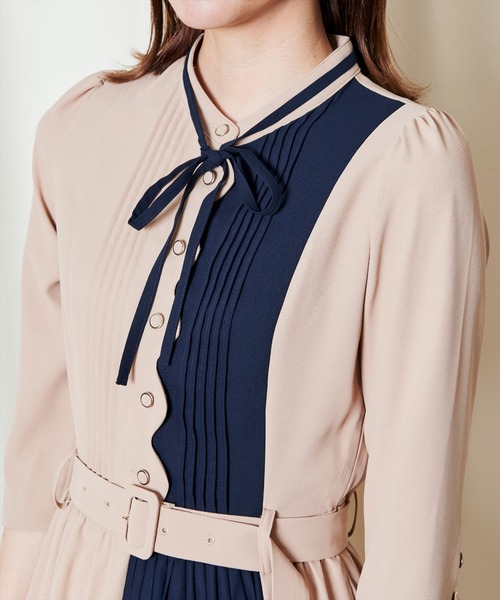 ワンピーススカラップカラーブロックプリーツワンピース 当社の ワンピース