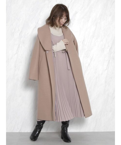 dazzlin(ダズリン)の「スリムフレアラインキャミワンピース(ワンピース・レディース・ベージュ/ピンク・FREE)」の14枚目の写真