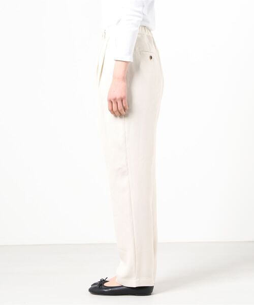 Auntie Rosa Holiday(アンティローザホリデー)の「麻調バスケットタックテーパード(スラックス・レディース・ブラック/ナチュラル/カーキ・FREE)」の4枚目の写真