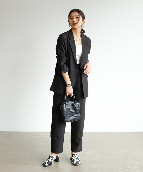 Auntie Rosa Holiday(アンティローザホリデー)の「麻調バスケットタックテーパード(スラックス・レディース・ブラック/ナチュラル/カーキ・FREE)」の8枚目の写真