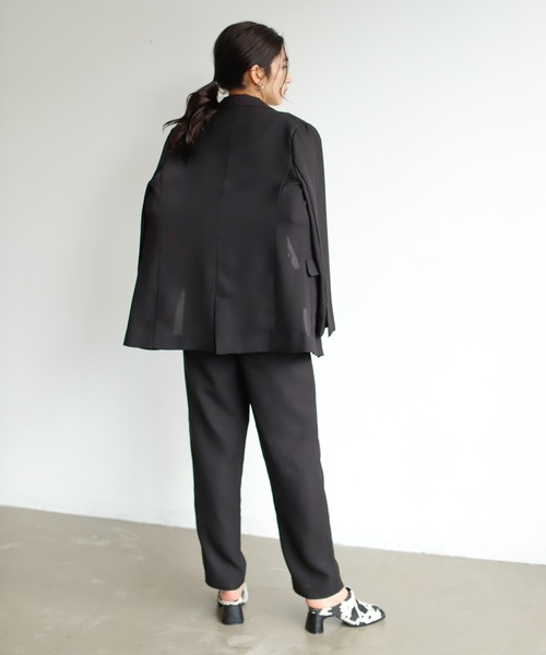 Auntie Rosa Holiday(アンティローザホリデー)の「麻調バスケットタックテーパード(スラックス・レディース・ブラック/ナチュラル/カーキ・FREE)」の11枚目の写真