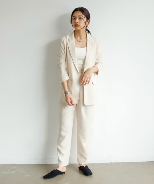 Auntie Rosa Holiday(アンティローザホリデー)の「麻調バスケットタックテーパード(スラックス・レディース・ブラック/ナチュラル/カーキ・FREE)」の16枚目の写真