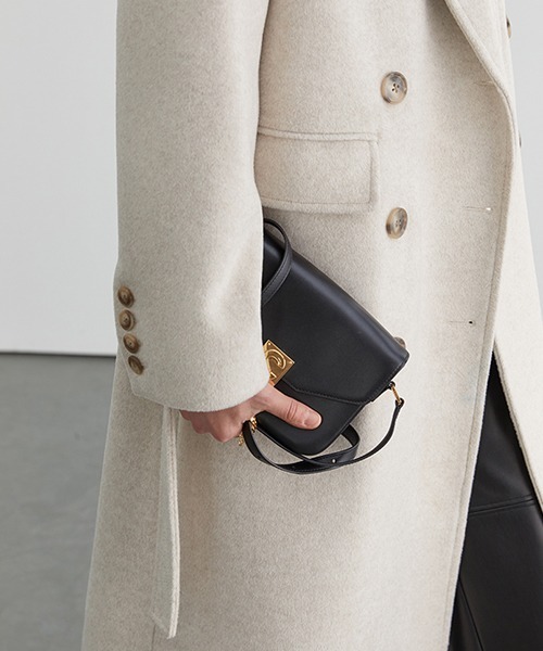 Fano Studios（ファノ ストゥディオズ）の「【Fano Studios】Belted double-breasted chester coat FD20D006（チェスターコート・レディース・アイボリー・L/S/M）」の7枚目の写真