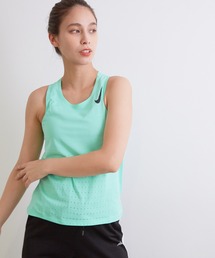 はにゃ 新品Nike エアロスイフト Sサイズ グリーン タンクトップ はにゃ 新品Nike エアロスイフト Sサイズ グリーン タンクトップ