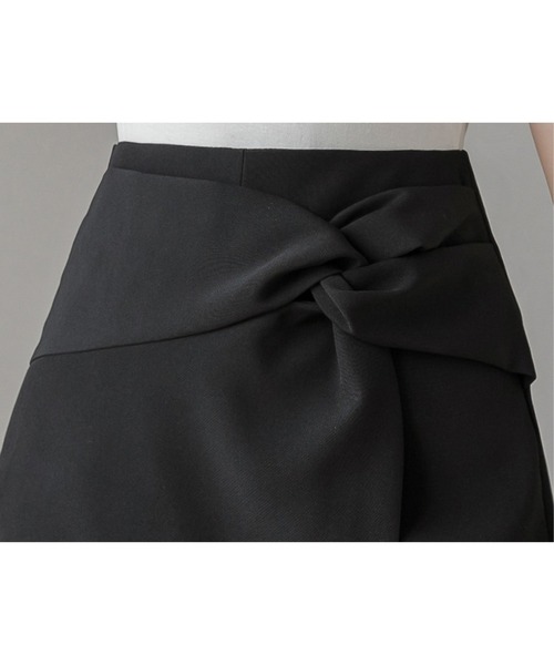 Jewelobe（ジュエローブ）の「ノットデザインレイヤードショートパンツ（その他パンツ・レディース・グリーン/ベージュ/ブラック・S/M）」の6枚目の写真