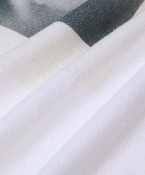 ADAM ET ROPE'（アダムエロペ）の「【ECM×10C】Keith Jarrett THE KOLN CONCERT（Tシャツ/カットソー・メンズ・ブラック×レッド/ホワイト×ブルー/ホワイト×イエロー/ブラック×イエロー/ブラック×ブルー/ホワイト×レッド・L/XL/M）」の10枚目の写真