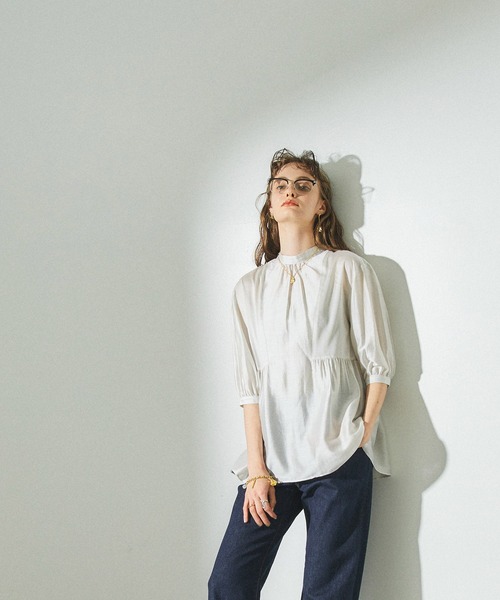 PUBLIC TOKYO（パブリックトウキョウ）の「メッシュニットレイヤードブラウス /ウォッシャブル（シャツ/ブラウス・レディース・ブラック/ベージュ/カーキ・FREE）」の18枚目の写真