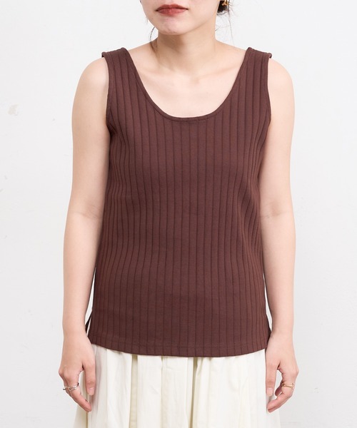 natural couture(ナチュラルクチュール)の「2WAYワイドリブタンク(タンクトップ・レディース・ブラック/アイボリー/オレンジ/ベージュ/ブラウン・FREE)」の11枚目の写真