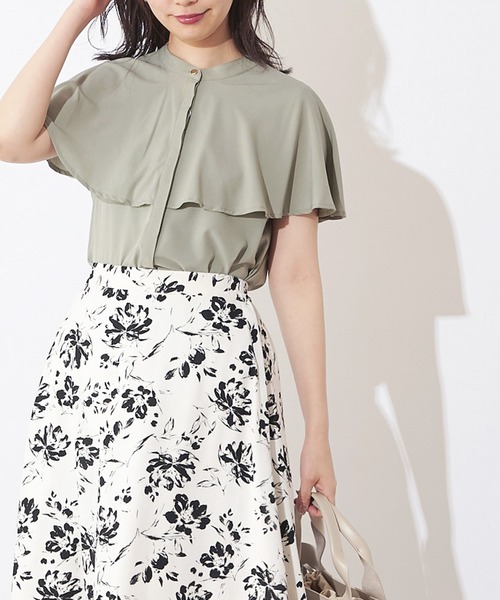 natural couture(ナチュラルクチュール)の「プチプラケープカラーブラウス(シャツ/ブラウス・レディース・オフホワイト/ミント/その他1/その他2/ライトベージュ・FREE)」の3枚目の写真