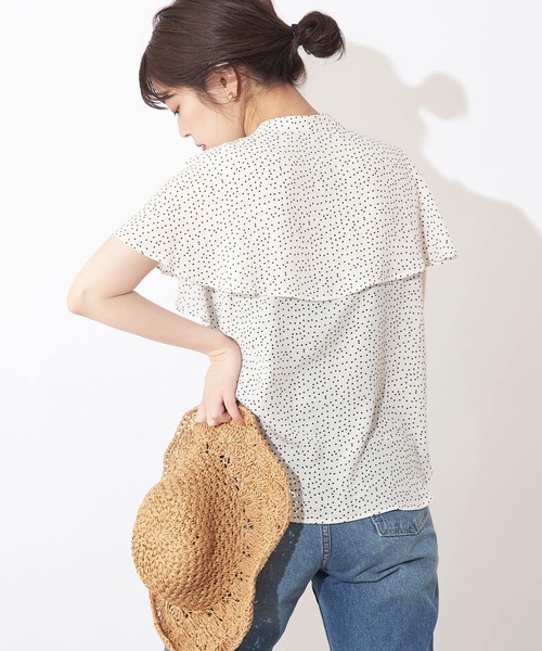 natural couture(ナチュラルクチュール)の「プチプラケープカラーブラウス(シャツ/ブラウス・レディース・オフホワイト/ミント/その他1/その他2/ライトベージュ・FREE)」の19枚目の写真