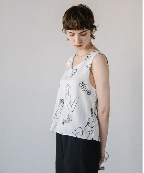 ACCL（エーシーシーエル）の「アートテキスタイル ノースリーブブラウス（シャツ/ブラウス・レディース・ピンク/ホワイト・FREE）」の12枚目の写真