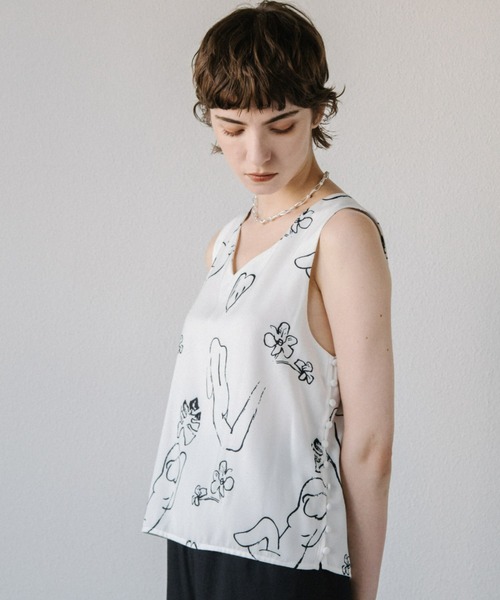 ACCL（エーシーシーエル）の「アートテキスタイル ノースリーブブラウス（シャツ/ブラウス・レディース・ピンク/ホワイト・FREE）」の13枚目の写真