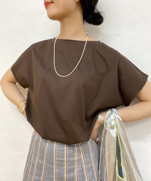 SHENERY（シーナリー）の「フレンチスリーブシルケットカットソー（Tシャツ/カットソー・レディース・ダークブラウン/ベージュ/オフホワイト・FREE）」の2枚目の写真