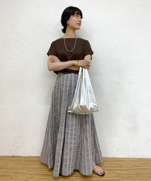 SHENERY（シーナリー）の「フレンチスリーブシルケットカットソー（Tシャツ/カットソー・レディース・ダークブラウン/ベージュ/オフホワイト・FREE）」の15枚目の写真