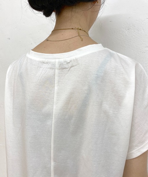 SHENERY（シーナリー）の「フレンチスリーブシルケットカットソー（Tシャツ/カットソー・レディース・ダークブラウン/ベージュ/オフホワイト・FREE）」の8枚目の写真